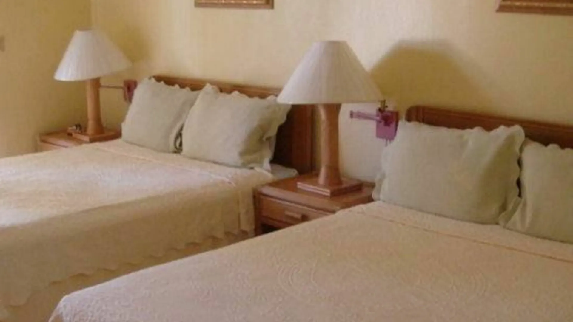 Apartment Allamanda Beach Club Shoal Bay Village