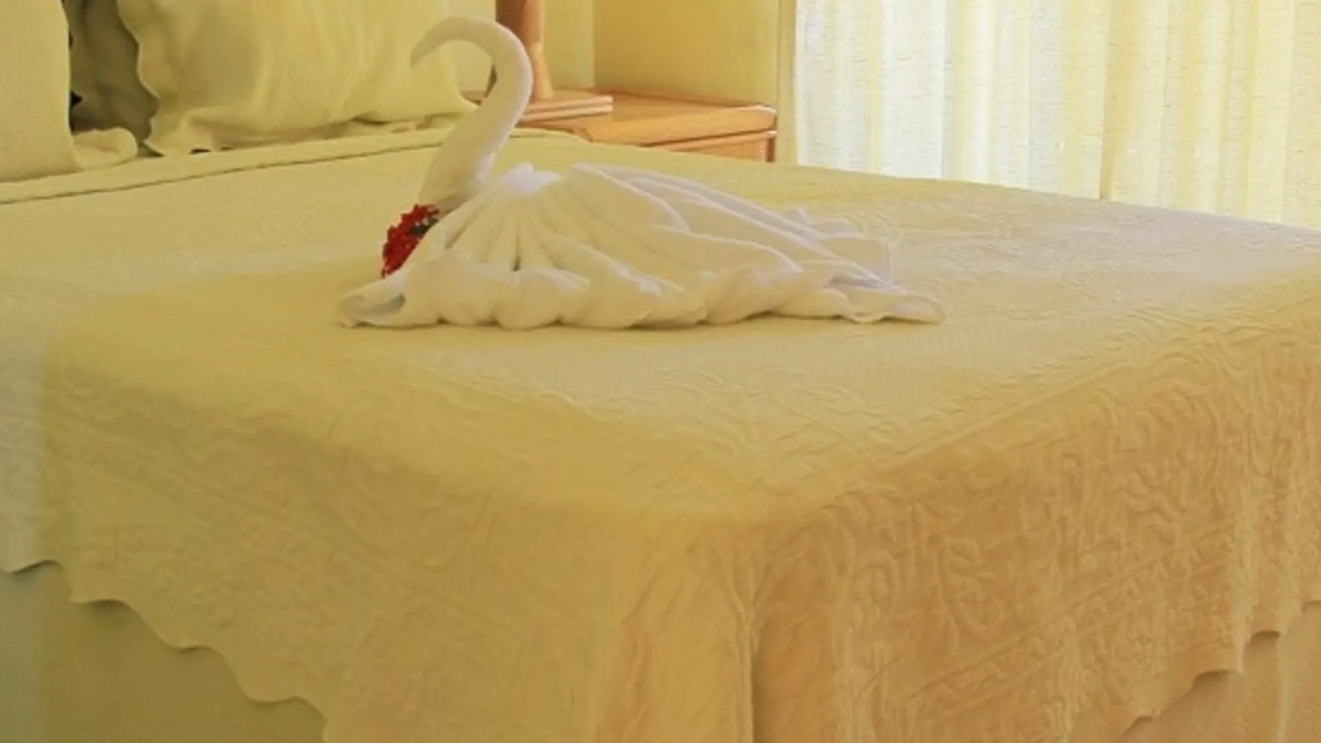 Allamanda Beach Club Shoal Bay Village 0*,  Anguilla