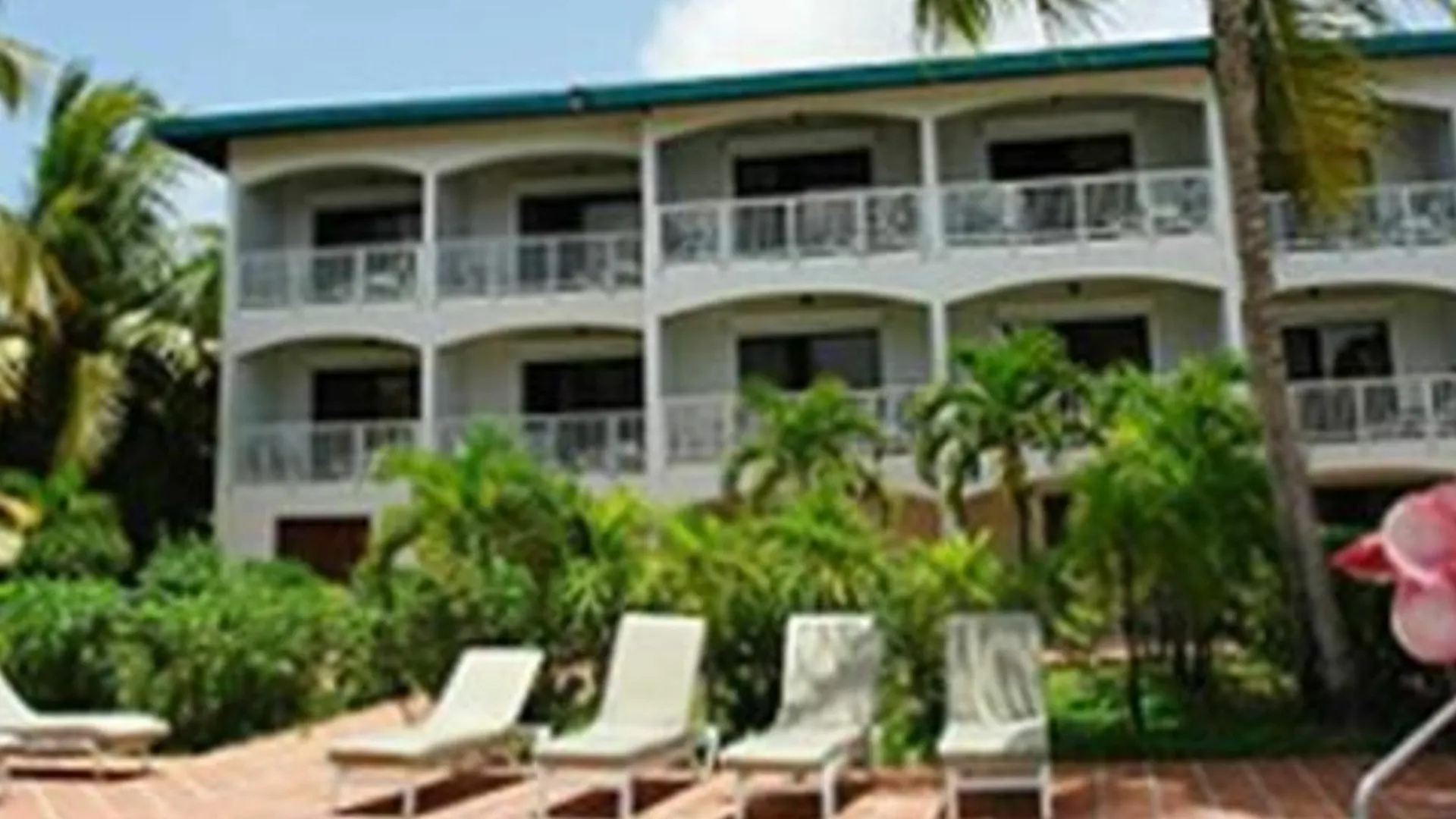 Apartment Allamanda Beach Club Shoal Bay Village